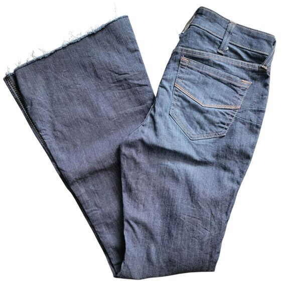 Ariat Real Jeans High Rise Ophelia Flare Fray Hem Size 28x32 - Picture 5 of 15